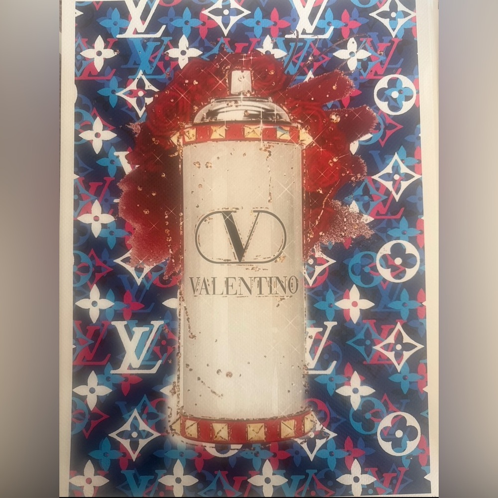 ⭐️FENDI CRYSTAL NANO FENDIGRAPHY GIVEAWAY⭐️ - Picture 3 of 7